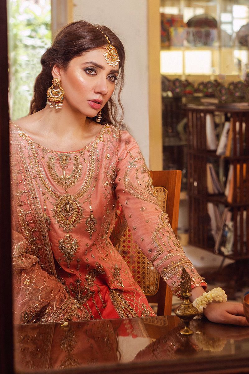 Mahira Khan - Diwa Shirt, Lehenga and Dupatta outfit - COD | 30% OFF