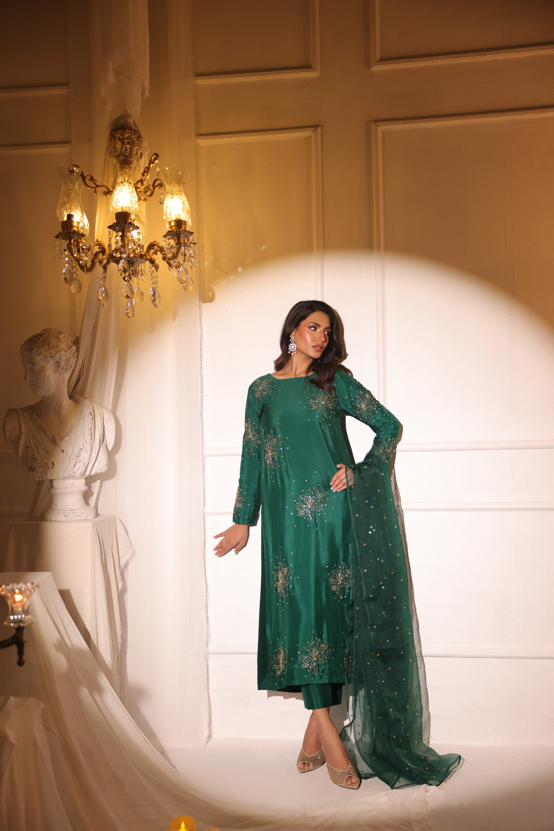 Aiman Khan - Zari Shirt, Trouser with Dupatta | 40% OFF | Reshmi Shirt | COD
