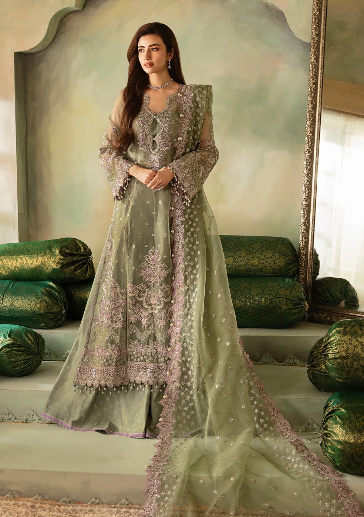 sana javed green dress SanaJaved looks so Haseen in this beautiful green dress loving her Eid look