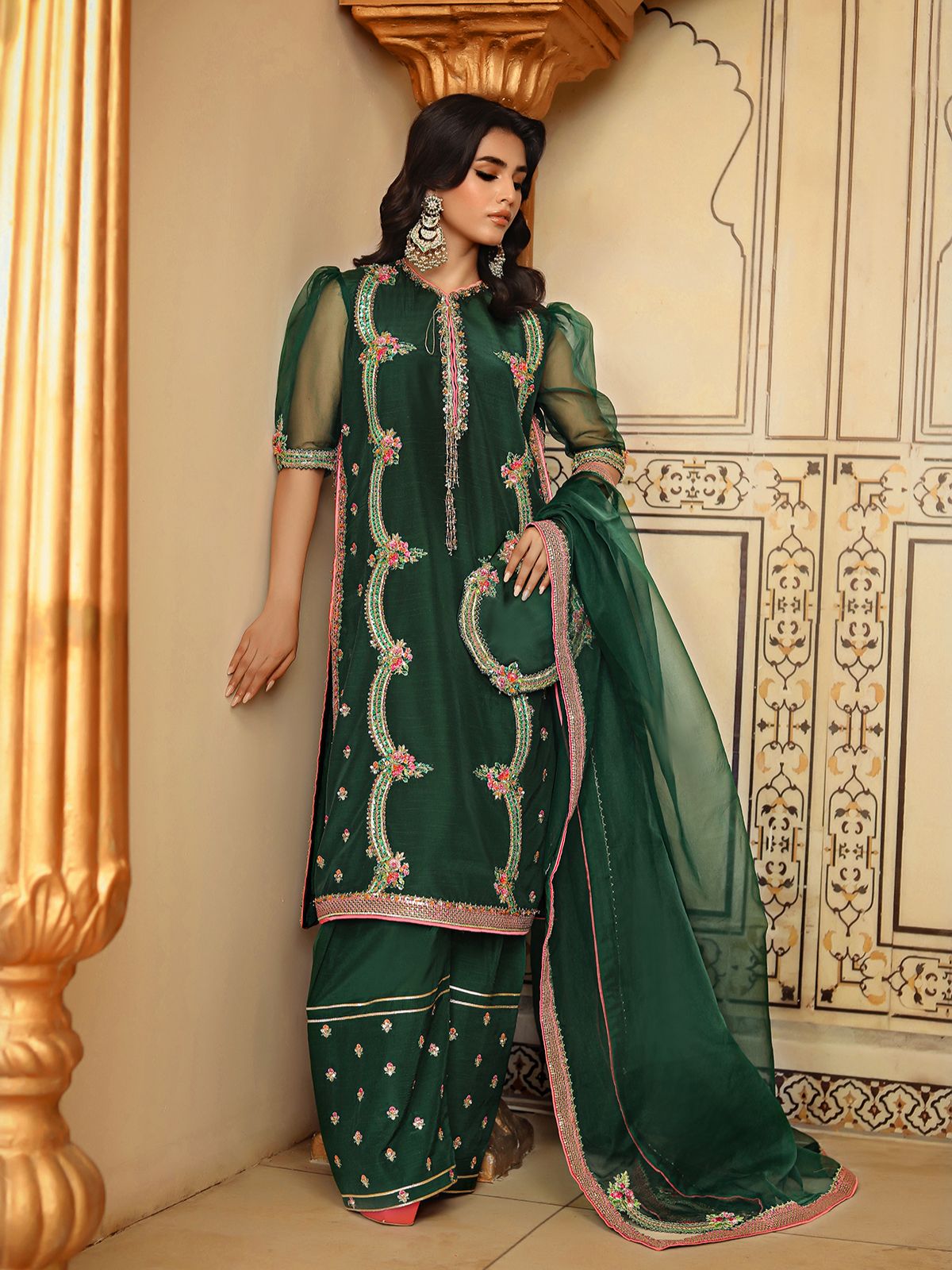 Iqra Kanwal - Janan Shirt, Trouser and Dupatta | 50% OFF