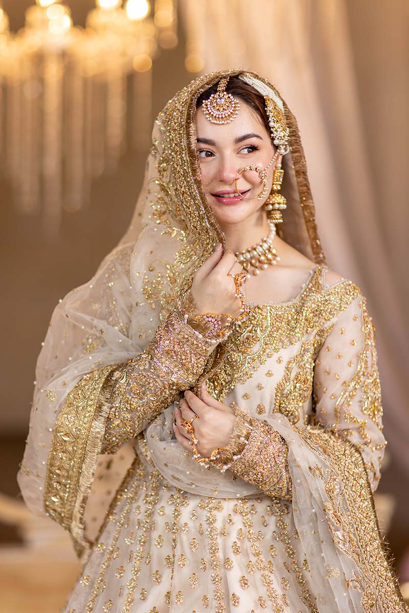 Hania Aamir - Jahan Ara Gown | Luxury Bridal Gown | White Bridal Dress | COD | 70% OFF
