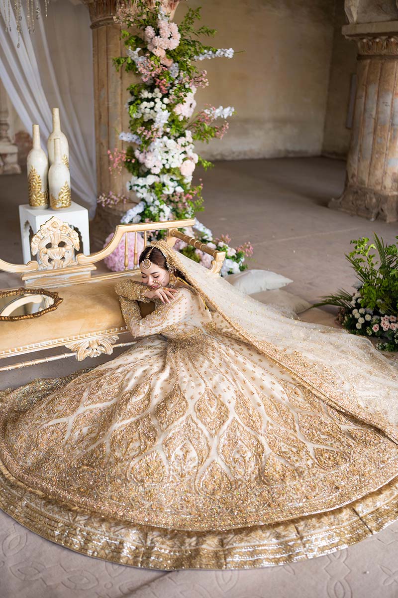 Hania Aamir - Jahan Ara Gown | Luxury Bridal Gown | White Bridal Dress | COD | 70% OFF