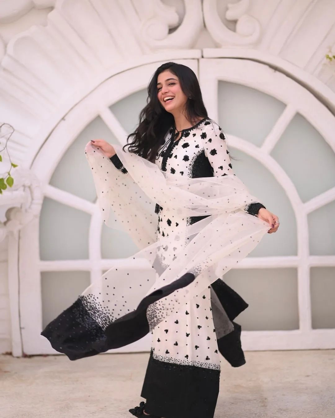 Laiba Khan - Floral Bunches Rawsilk Shirt, Trouser and Dupatta Set | 70% OFF
