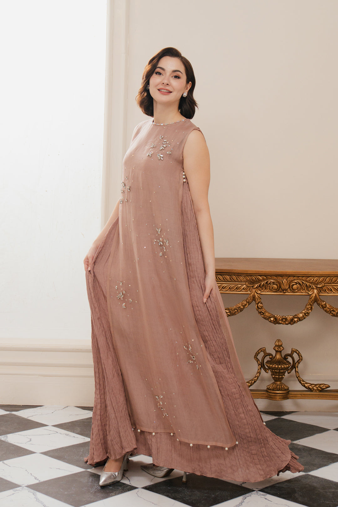 Hania Aamir - Taria Outfit with Dupatta | 50% OFF