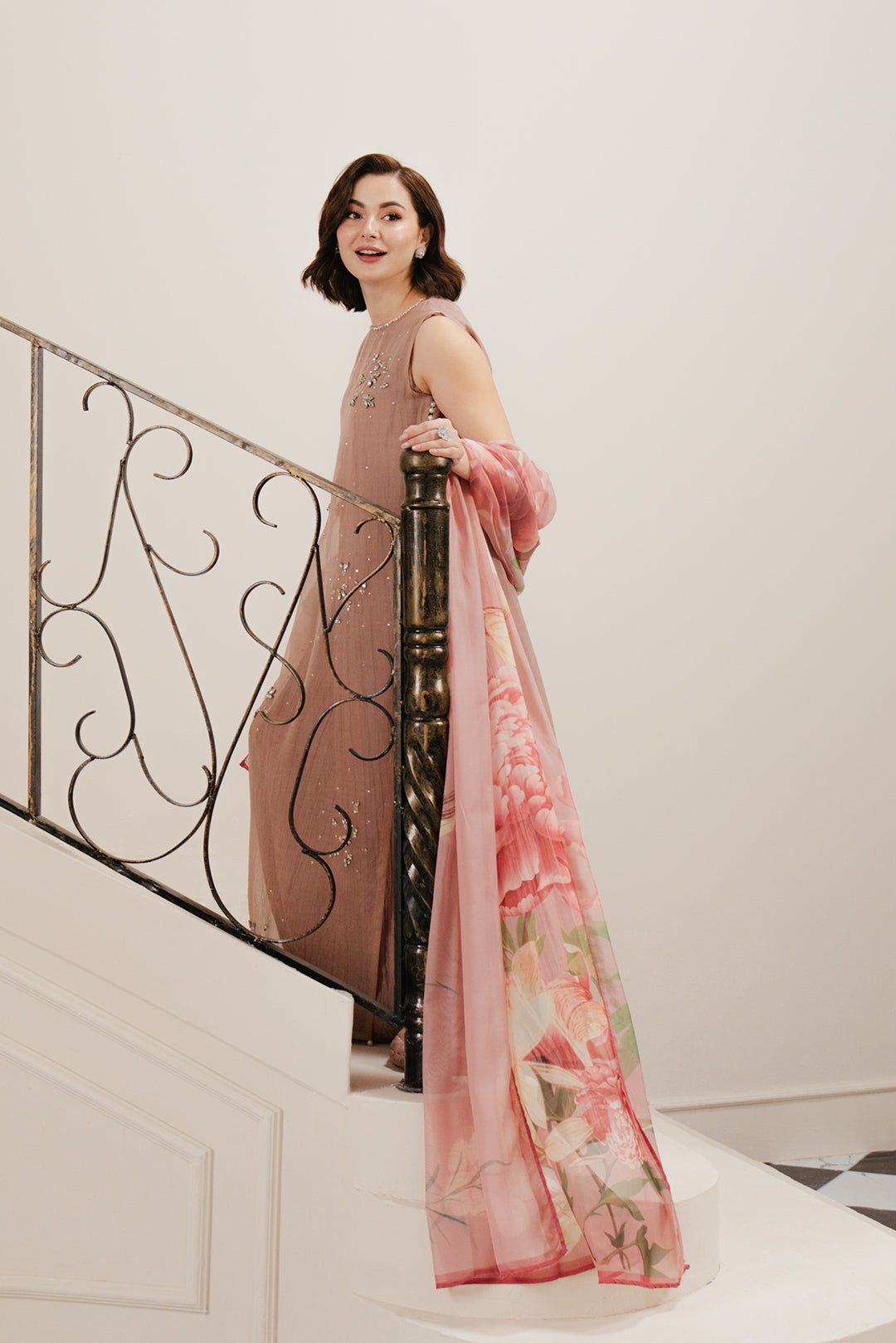 Hania Aamir - Taria Outfit with Dupatta | 50% OFF