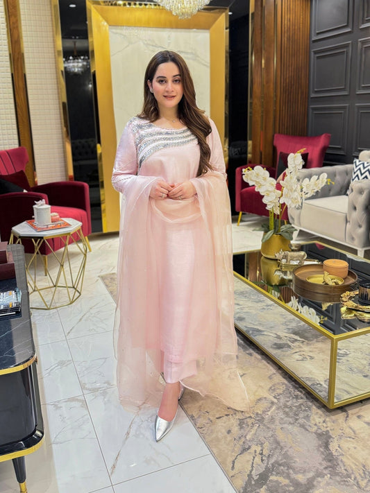 Aiman Khan - Lavish Shirt,Trouser with Dupatta | 50% OFF | Reshmi Shirt - COD