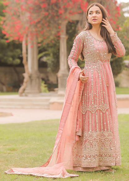 Yumna Zaidi - Kiyani Shirt, Trouser and Dupatta set - COD | 50% OFF