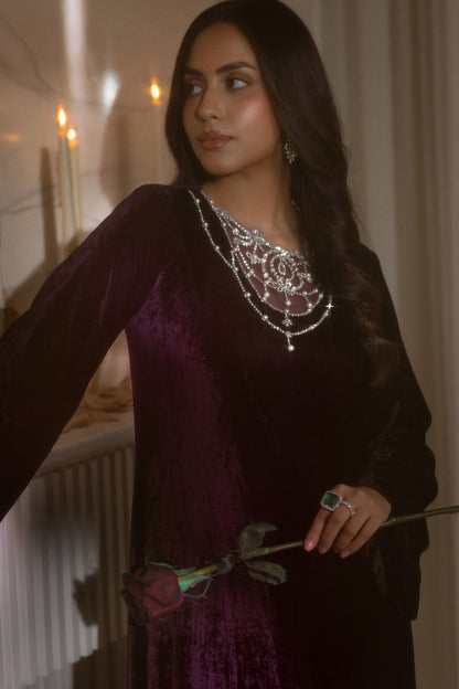 Ayesha Shahveer - Sarlina Velvet Kaftan | 50% OFF