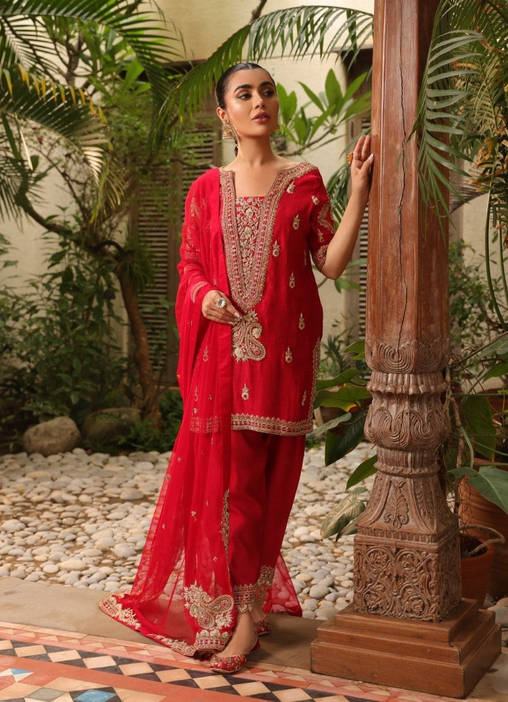 Anmol Baloch - Red Raw Silk Shirt, Trouser and Dupatta Outfit | Reshmi Shirt | 50% OFF | COD