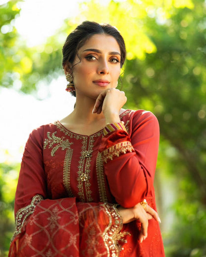 Ayeza Khan - Red Shirt, Trouser and Dupatta dress | 45% OFF