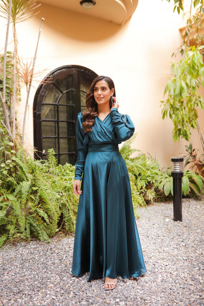 Iqra Aziz - Carla Maxi - COD | 30% OFF