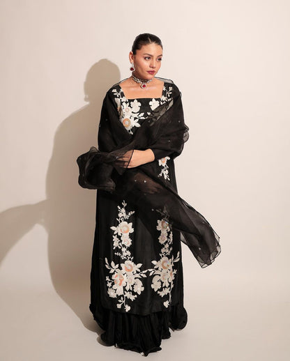 Zara Noor Abbas - Floral Black Long Shirt, Flapper and Dupatta suit | 50% OFF