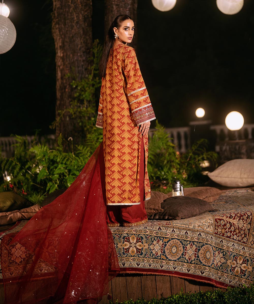 Iqra Aziz - Embroidered Khaddar Shirt, Trouser and Dupatta set | 40% OFF