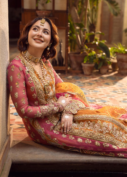 Hania Aamir - Mehendi Galore Long Shirt, Trouser and Dupatta set | 40% OFF