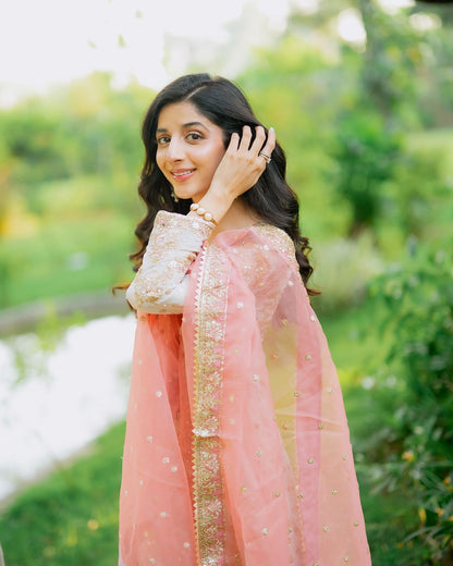 Mawra Hocane - Pinkish Maxi and Dupatta set | 60% OFF