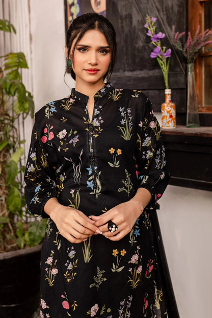 Nehaal Naseem - Black Khaddar Outfit - COD | 20% OFF