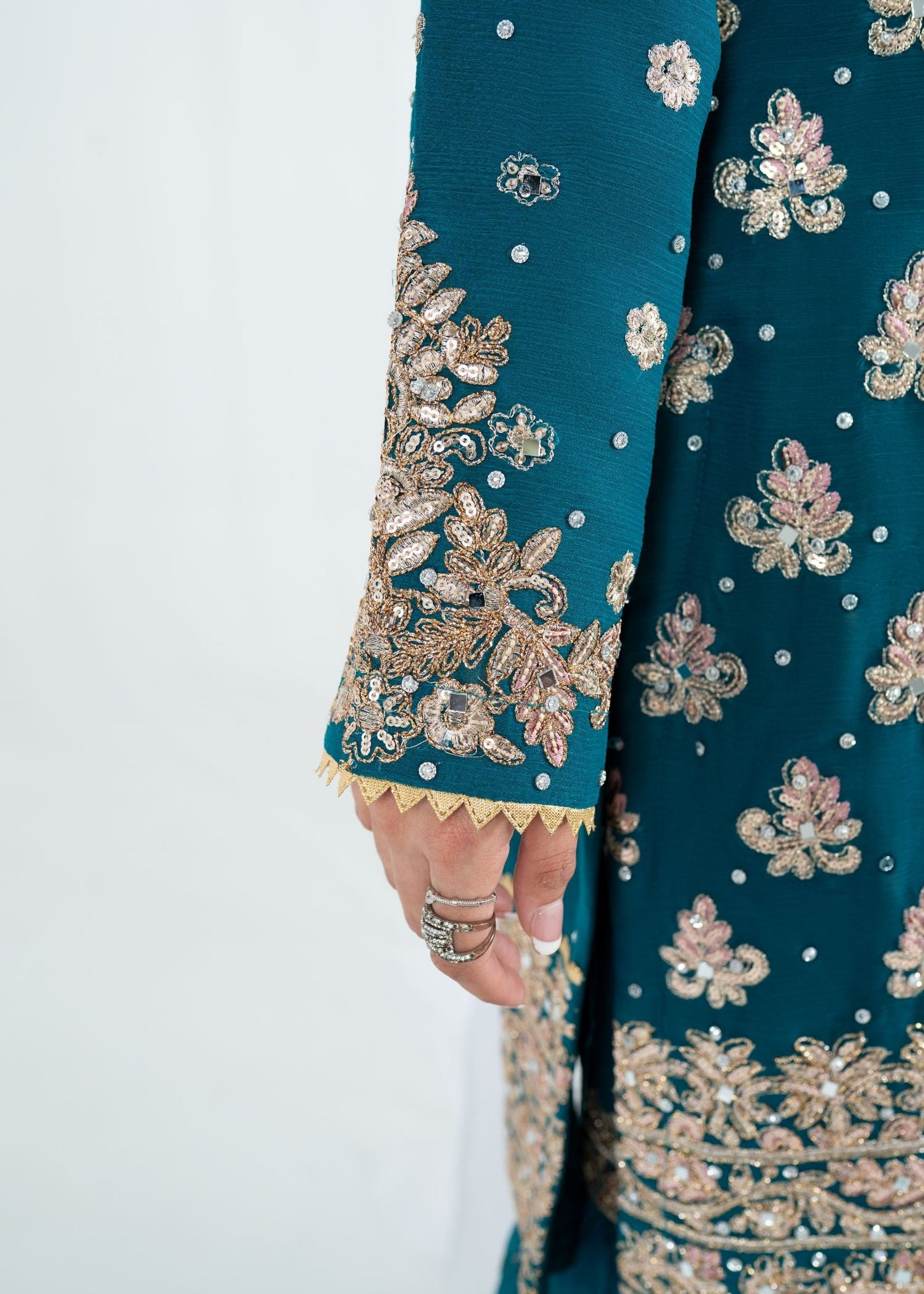 Areeqa Haq - Rine Shirt, Gharara and Dupatta - COD | 50% OFF