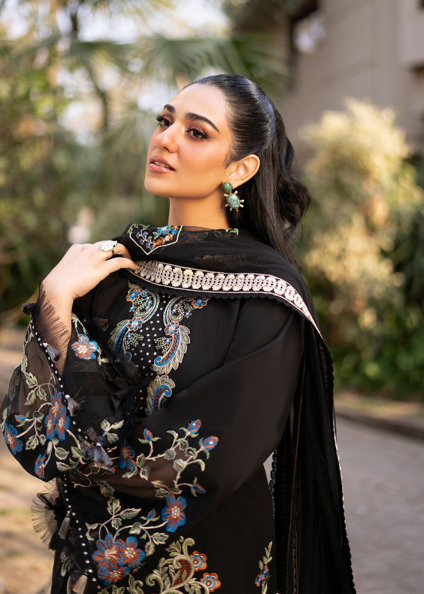 Laiba Khan x Sarah Khan -  Nina Shirt, Trouser and Dupatta - COD | 40% OFF