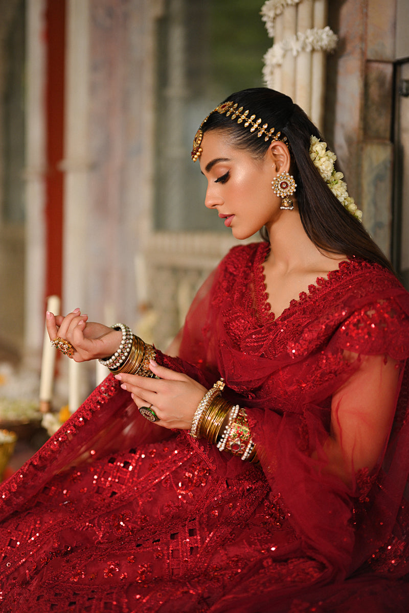 iqra aziz red wedding dress Iqra Aziz stuns in @qalamkar_ traditional red, looking absolutely breathtaking Their wedding formals collection is simply exquisite # iqraaziz #Styleforwardpicks
