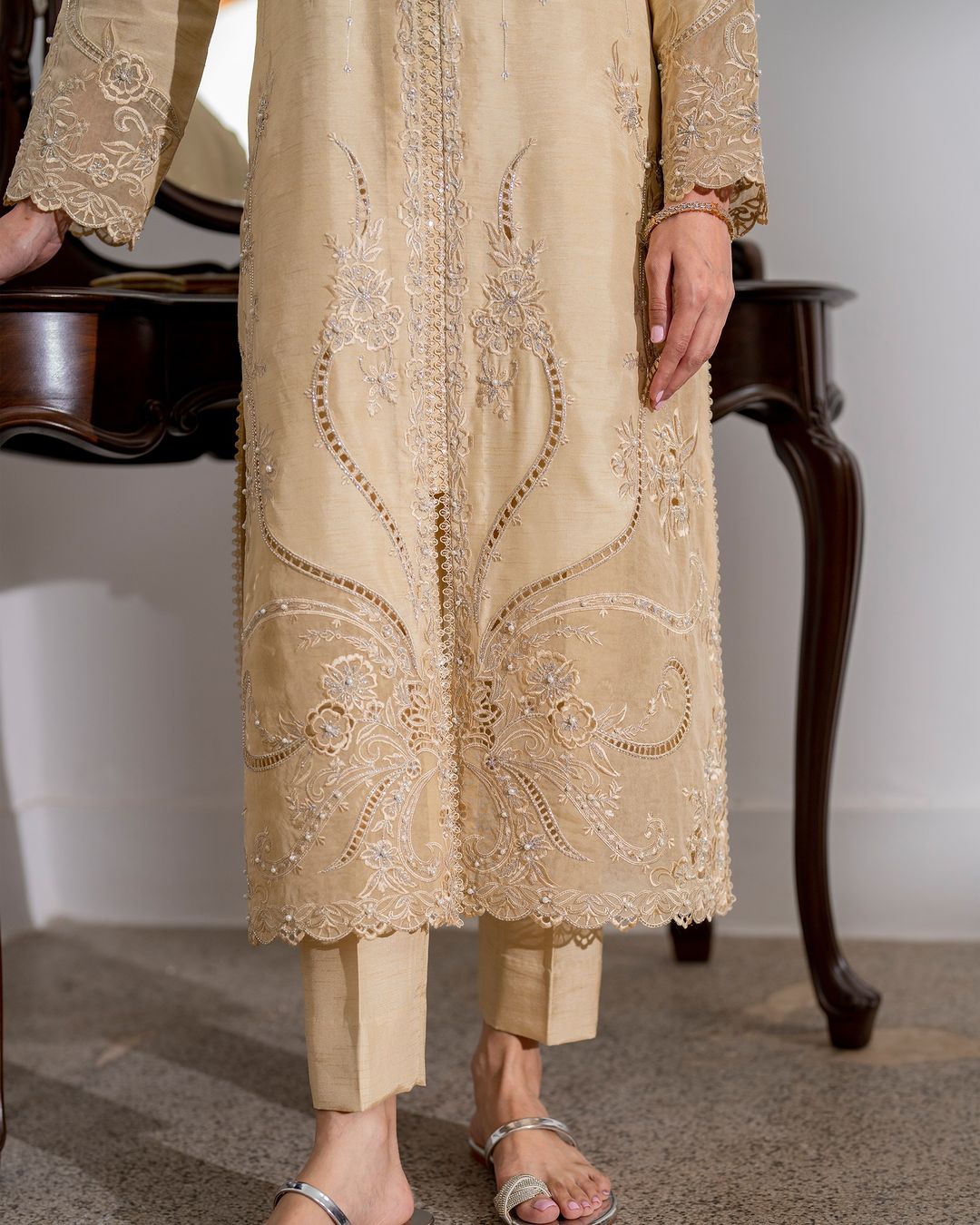 Maple Shirt, Trouser and Dupatta set | 60%OFF