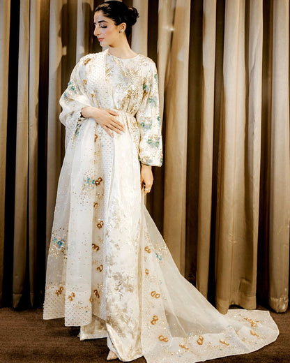 Mawra Hocane - White Sawan Raw Silk Set | 60% OFF