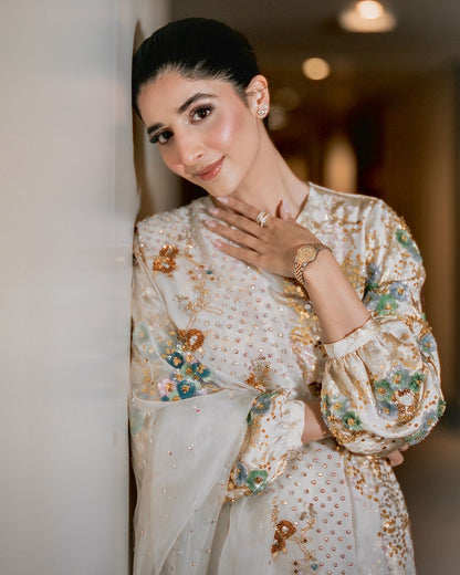 Mawra Hocane - White Sawan Raw Silk Set | 60% OFF