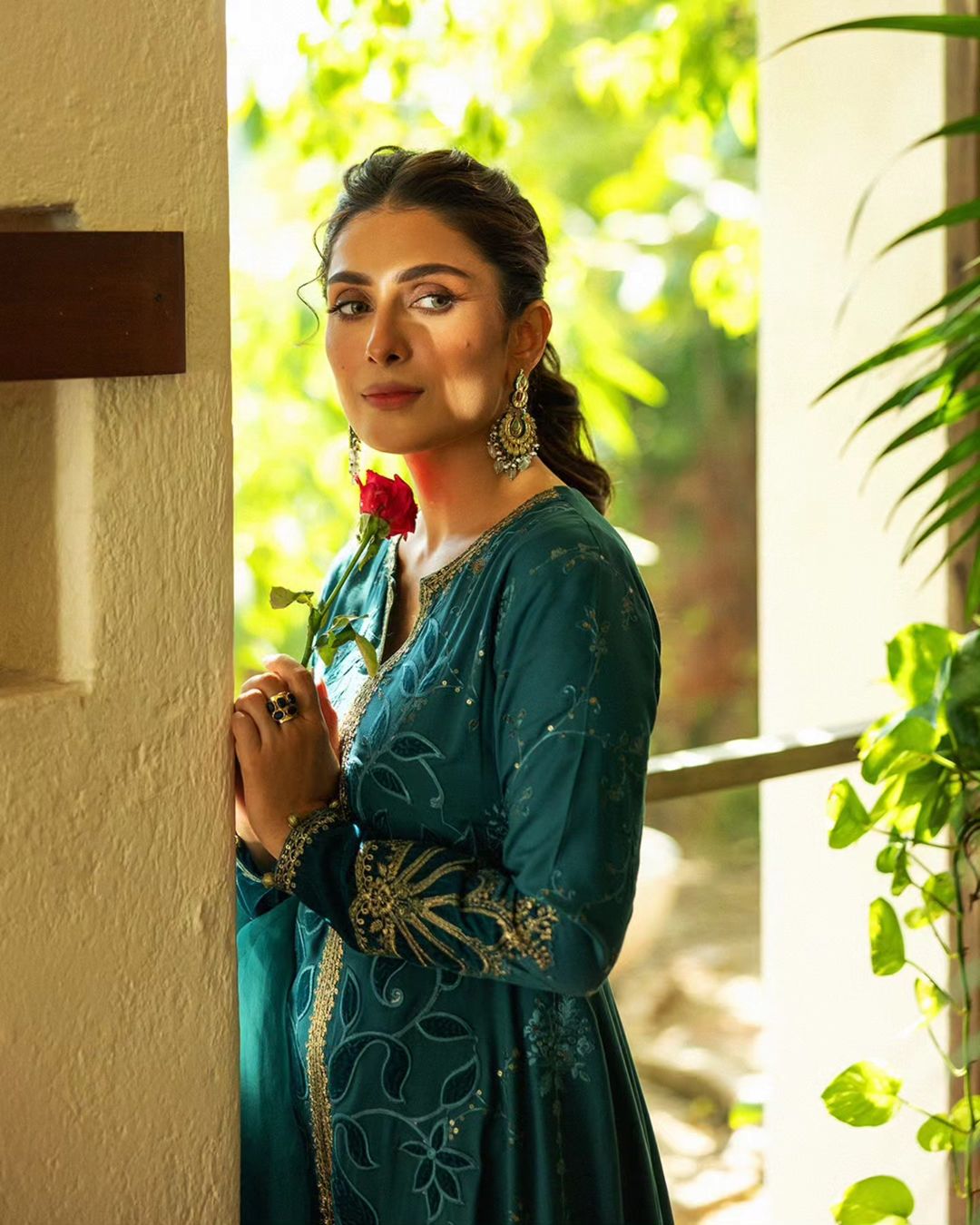 Ayeza Khan - Embroidered Linen Shirt, Trouser and Dupatta set | 50% OFF