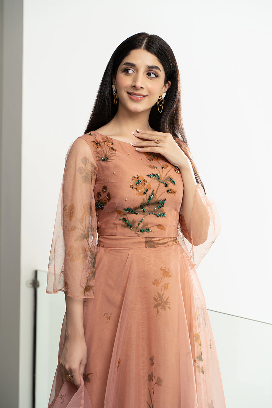 Mawra Hocane Sinara Crop Top, Skirt & Dupatta Set | 55% OFF