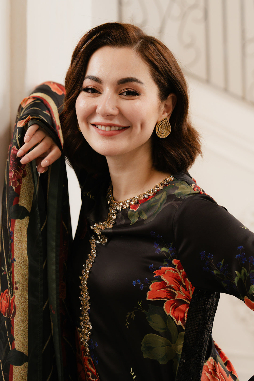 Hania Aamir - Uznir Shirt, Pants & Dupatta Set | 60% OFF