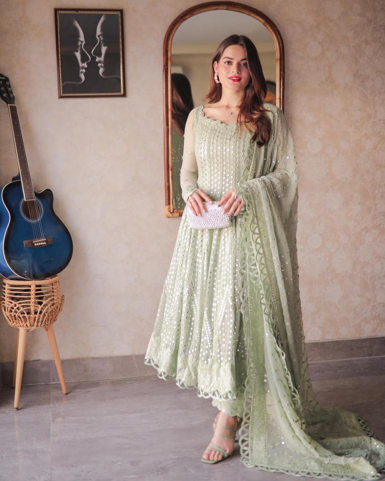 Aiman Khan Grey Kameez, Trouser and Dupatta | COD | 25% OFF