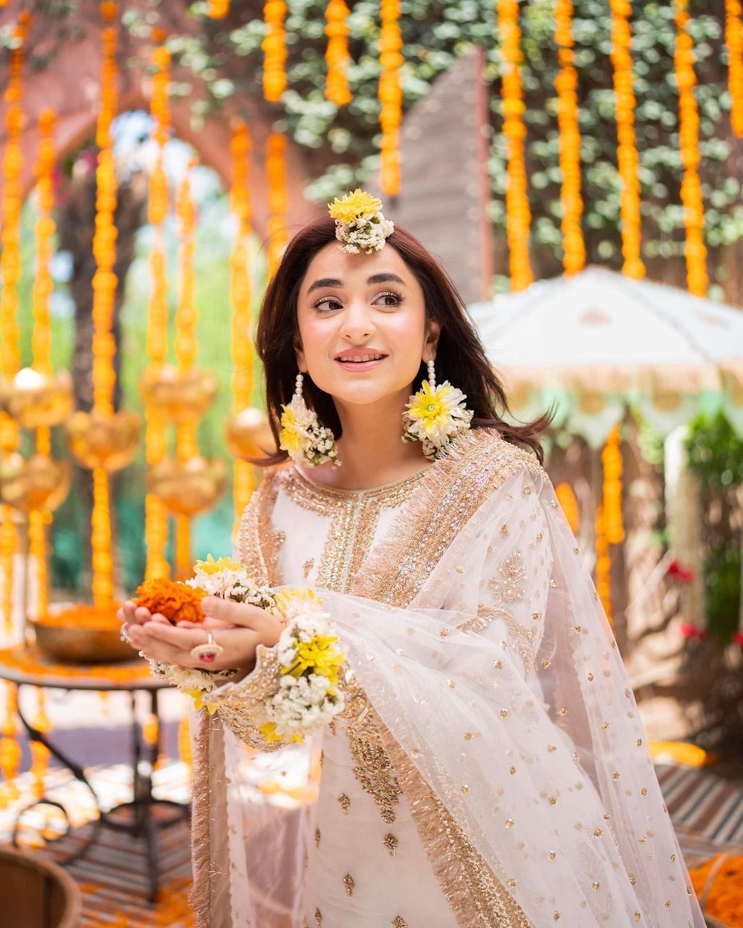 Yumna Zaidi - Waira Shirt, Ghagra with Dupatta - COD | 50% 0FF