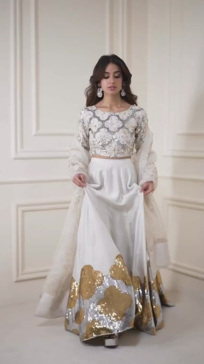 Iqra Aziz - EGRET EMBELLISHED | 75% OFF